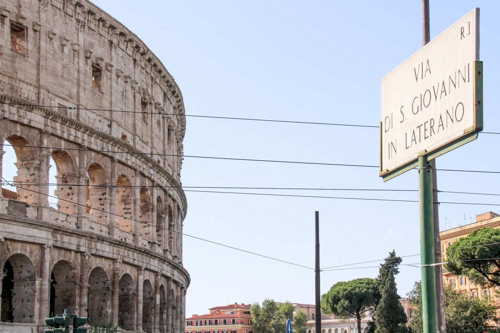 The Dream Of Colosseum Rome Exterior photo